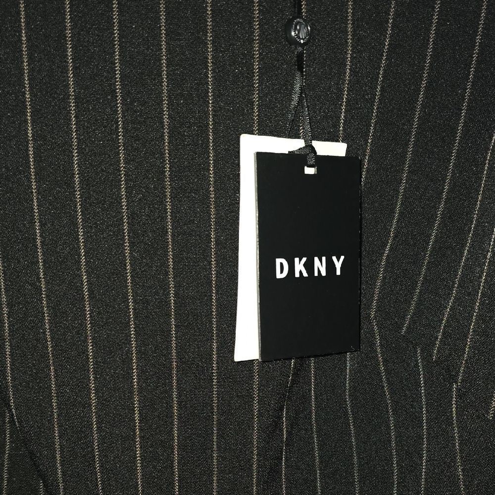 DKNY legant Black Striped Dress NEW - Picture 9 of 10